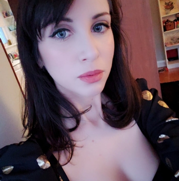 Meet your Posher, Tamar - Picture 1 of 1